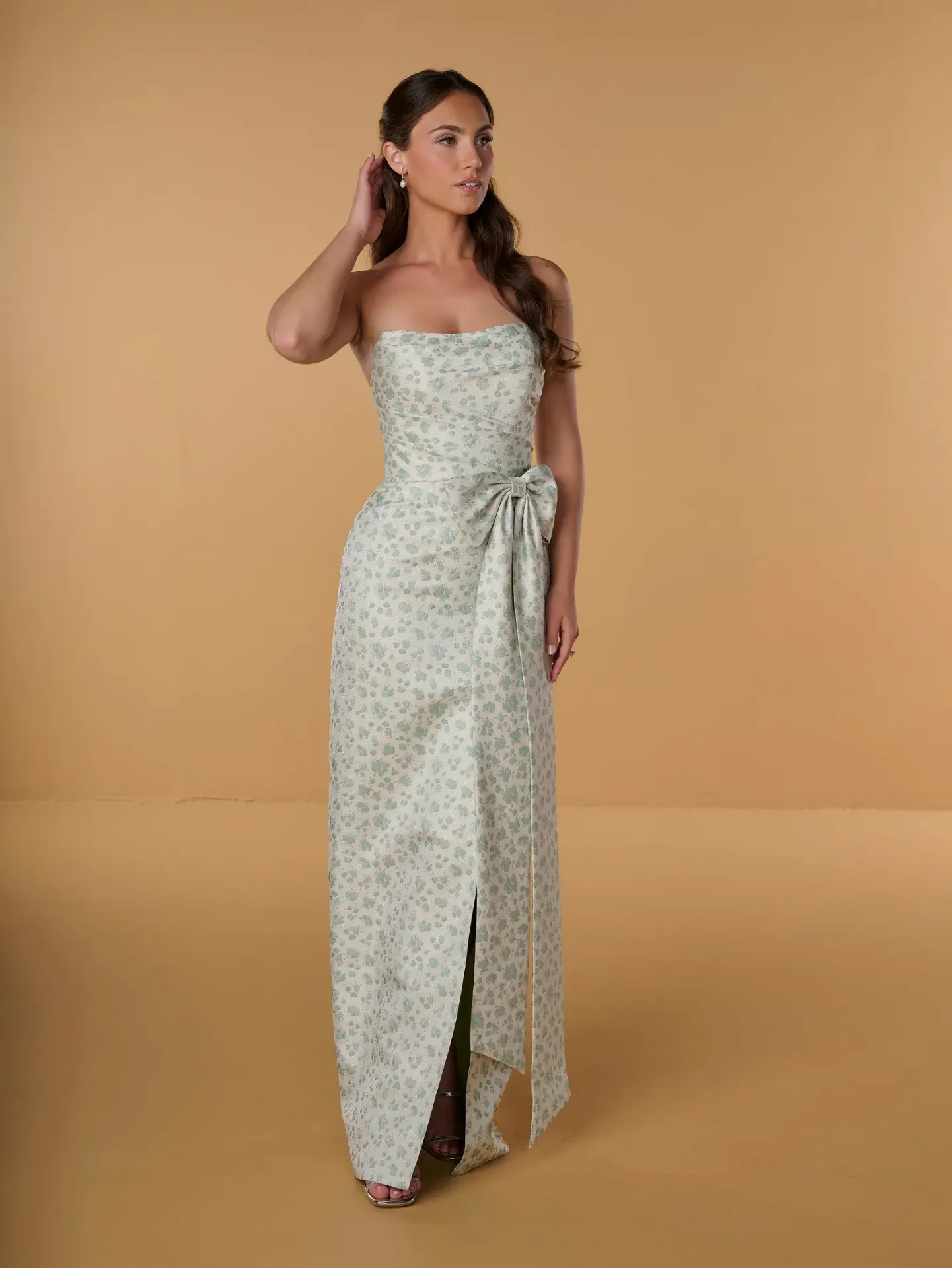 Robe bustier en jacquard avec une fente élégante — 22295
